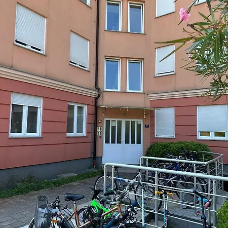 Apartment Appleonlux