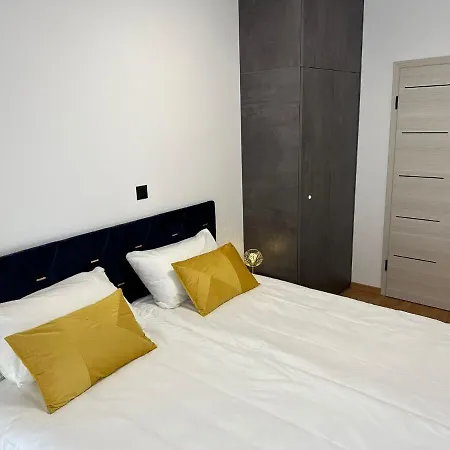 Appleonlux * ウマグ