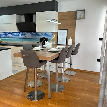 Lejlighed Appleonlux *