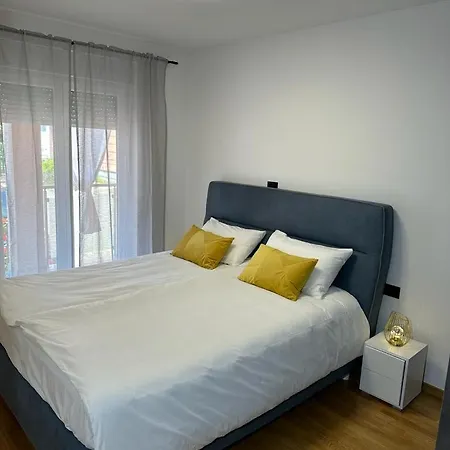 Appleonlux * Umag